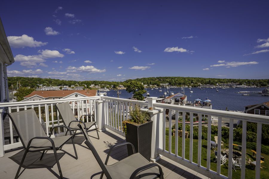 Harbor balcony