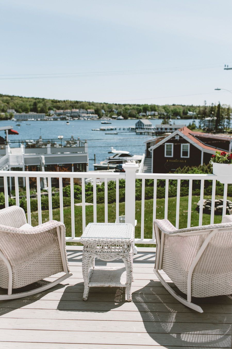 Harbor porch