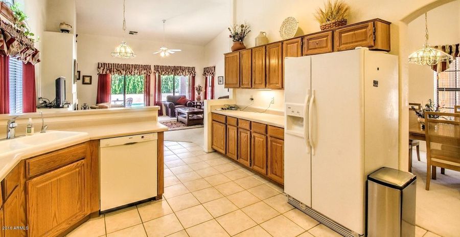 5714 E Paradise Ln, Scottsdale, before