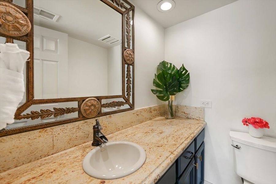 Powder room