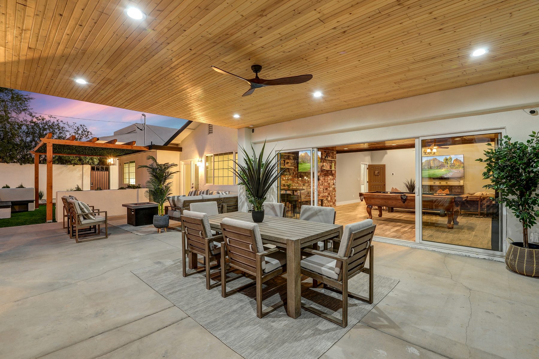 Wild West Estate patio